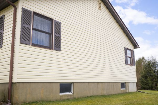 Dutch Lap Siding Repair in Gulfport